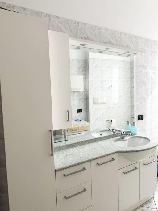 Airport+Train Station+Center Cozy City Loft Lejlighed Bergamo Eksteriør billede